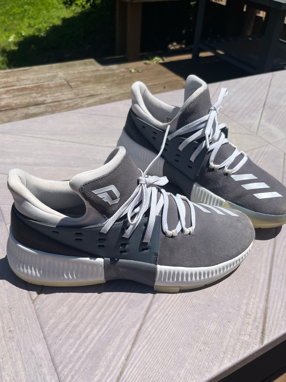Adidas Dame 3 Basketball Shoes - Grey and White - Size 8